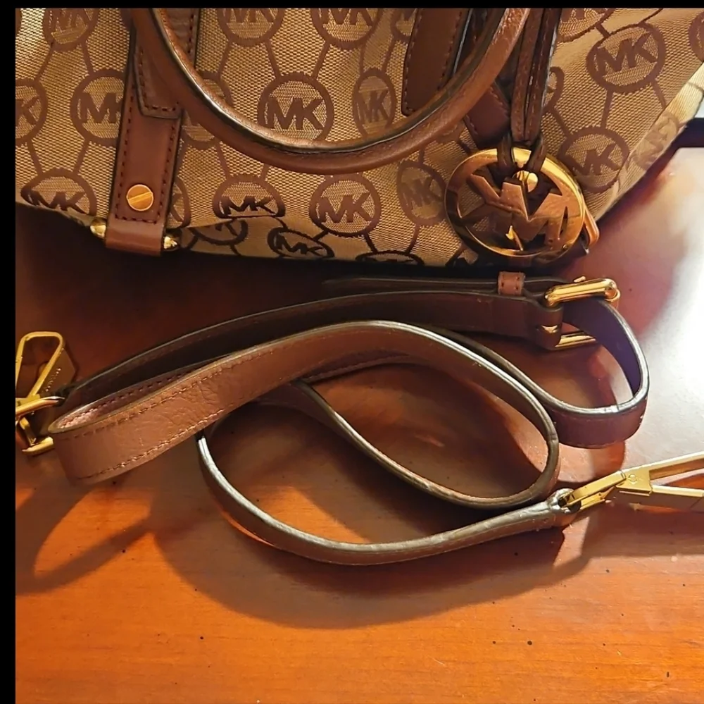 MICHAEL Michael Kors ✨️exempt from